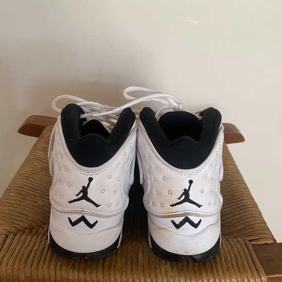 Women’s Jordan OG Jumpman White - Picture 4 of 6